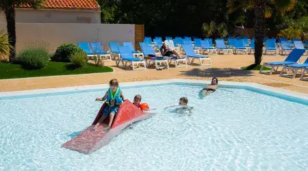 Piscine au Bois Dormant